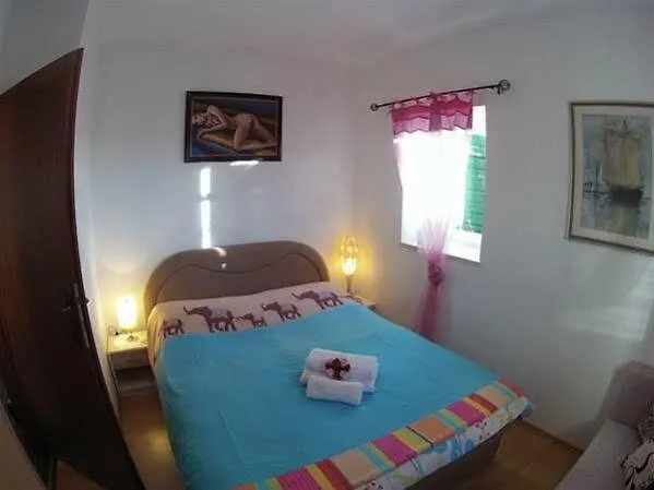 维迪里卡公寓 *